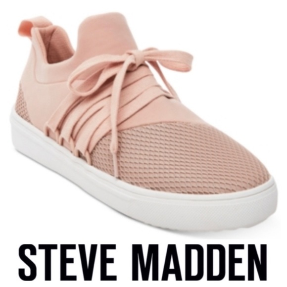 💕SALE💕 NWOT Steve Madden Lancer in Blush - Picture 2 of 6